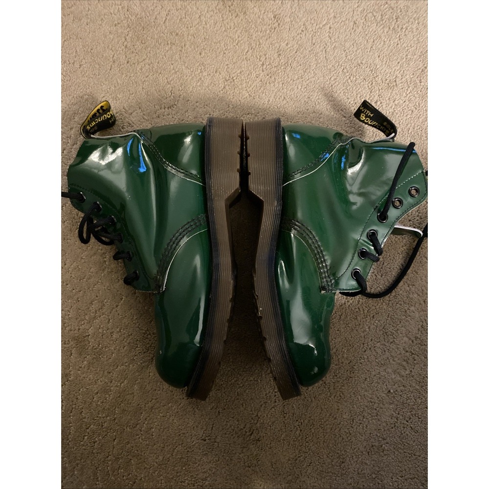 VINTAGE 1990'S SHINY GREEN DR. MARTENS AIRWAIR BOUNCING SOLES SIZE 4 - Picture 12 of 16
